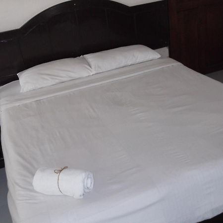 Rim Ping Guest House Chiang Mai Exteriör bild