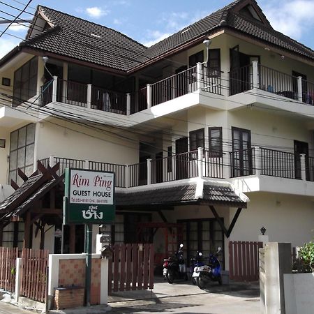 Rim Ping Guest House Chiang Mai Exteriör bild